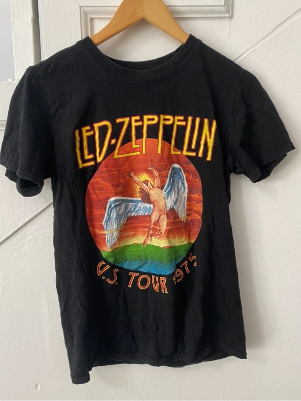 Led Zeppelin Black U.S. Tour 1975 Graphic Tee